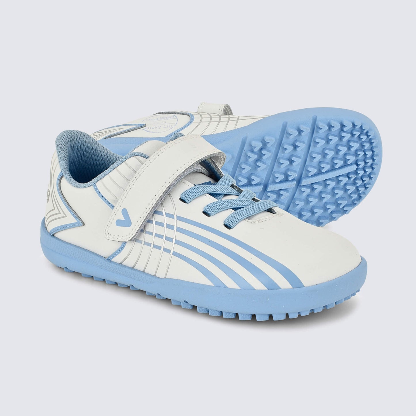Kids Astro Turf Trainer in White Blue - pair with sole