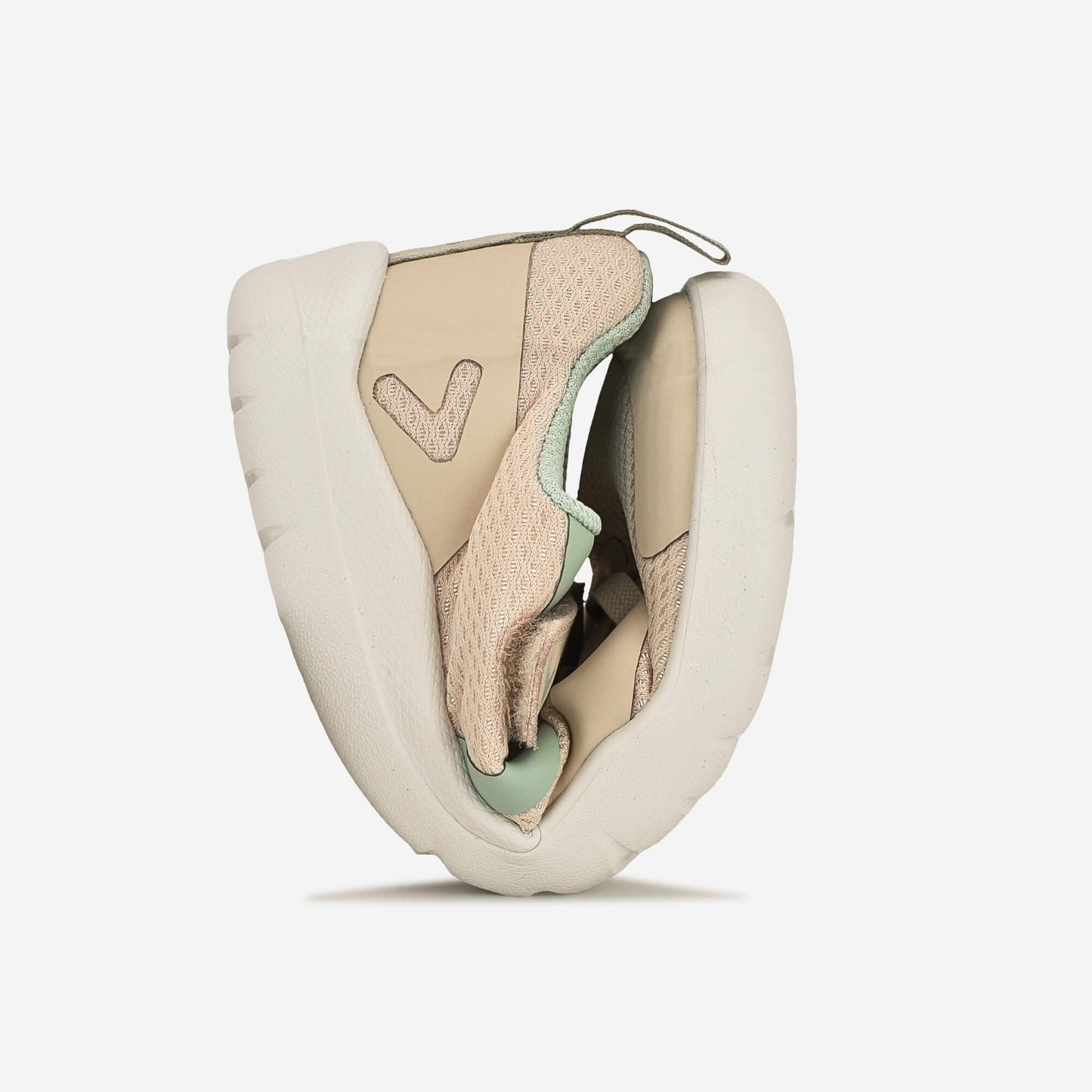 Camel barefoot kids trainer - flexed