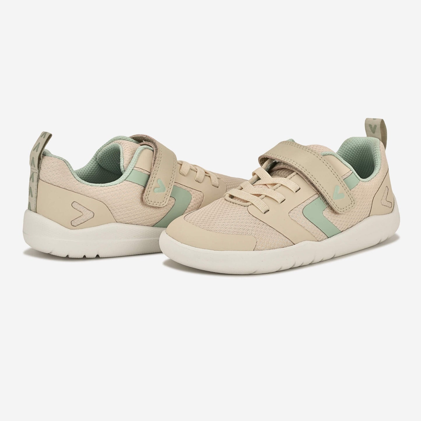 Camel barefoot kids trainer - pair facing