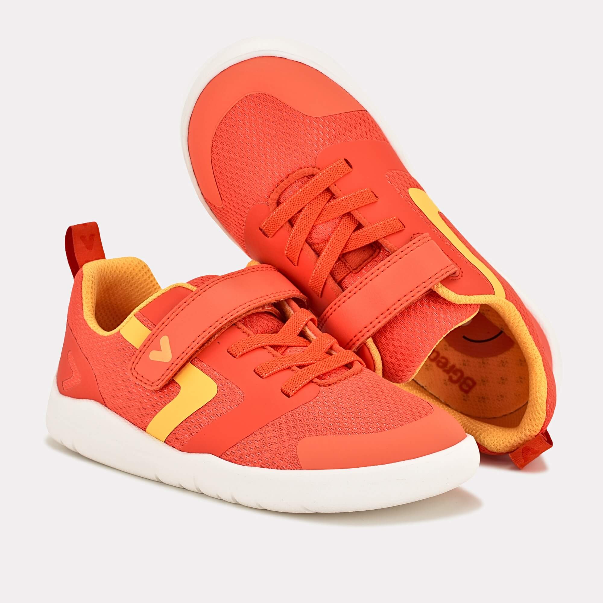 Orange barefoot kids trainer - benefits