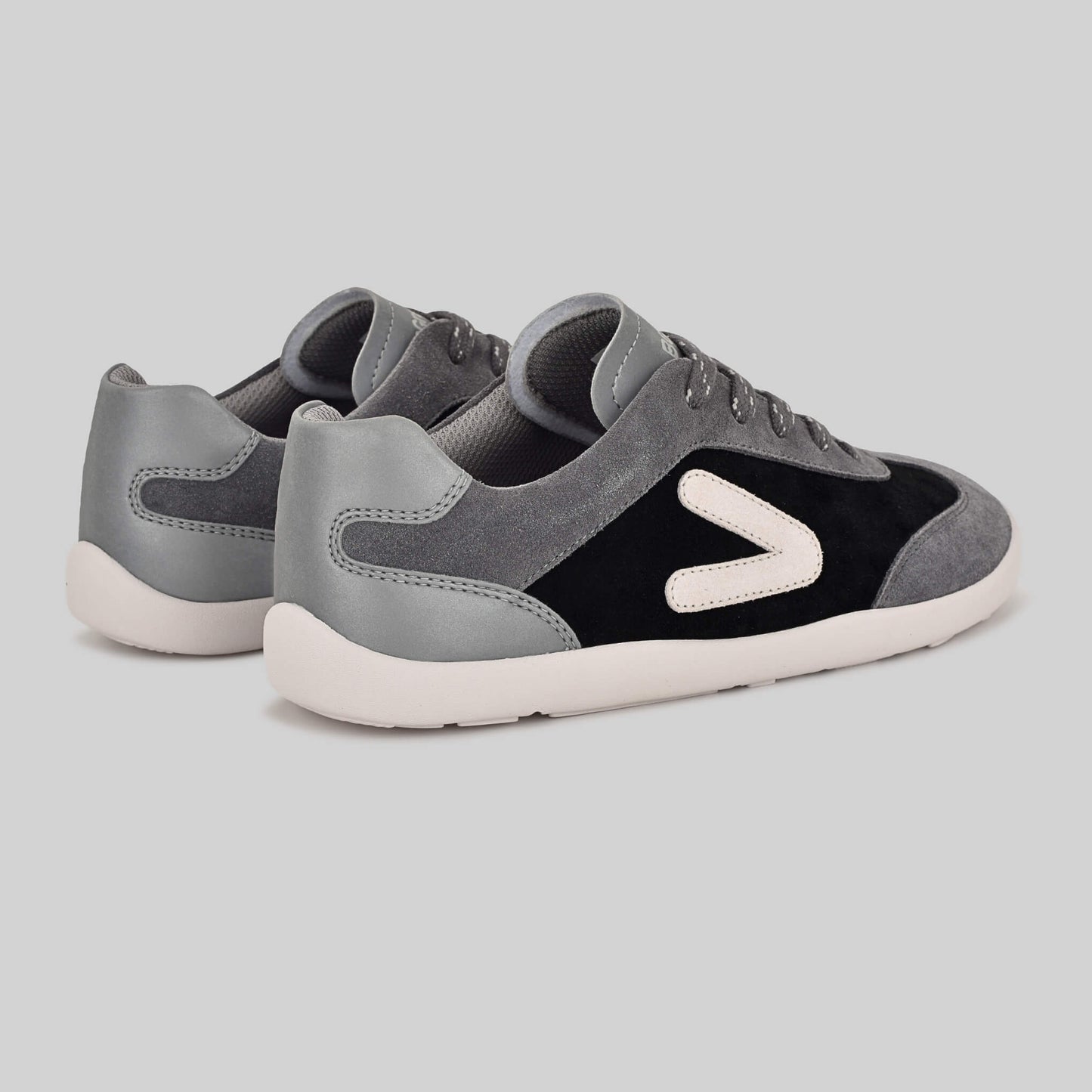 Kids Suede Trainer Black Grey - Outside Pair