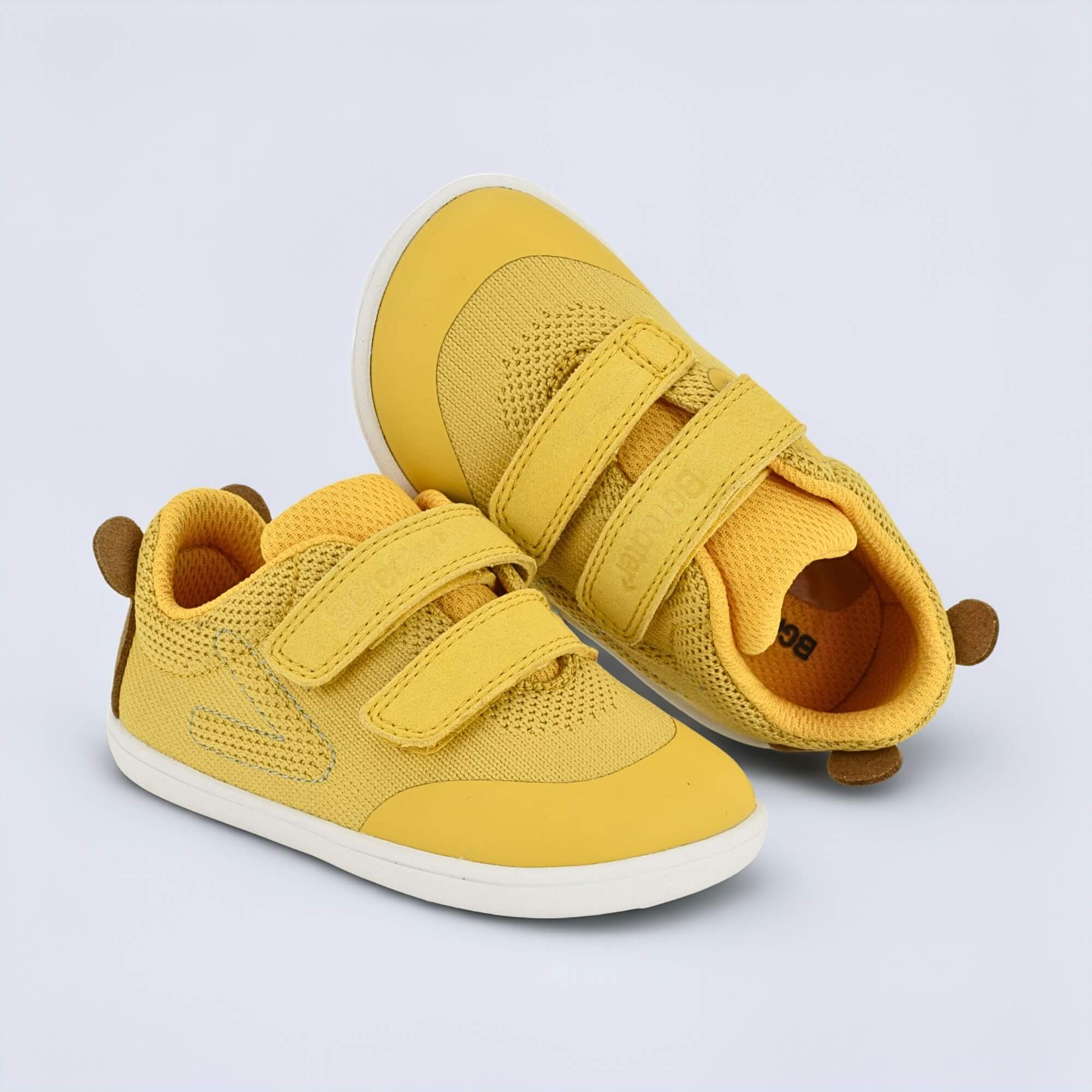 Ochre barefoot toddler trainer - benefits