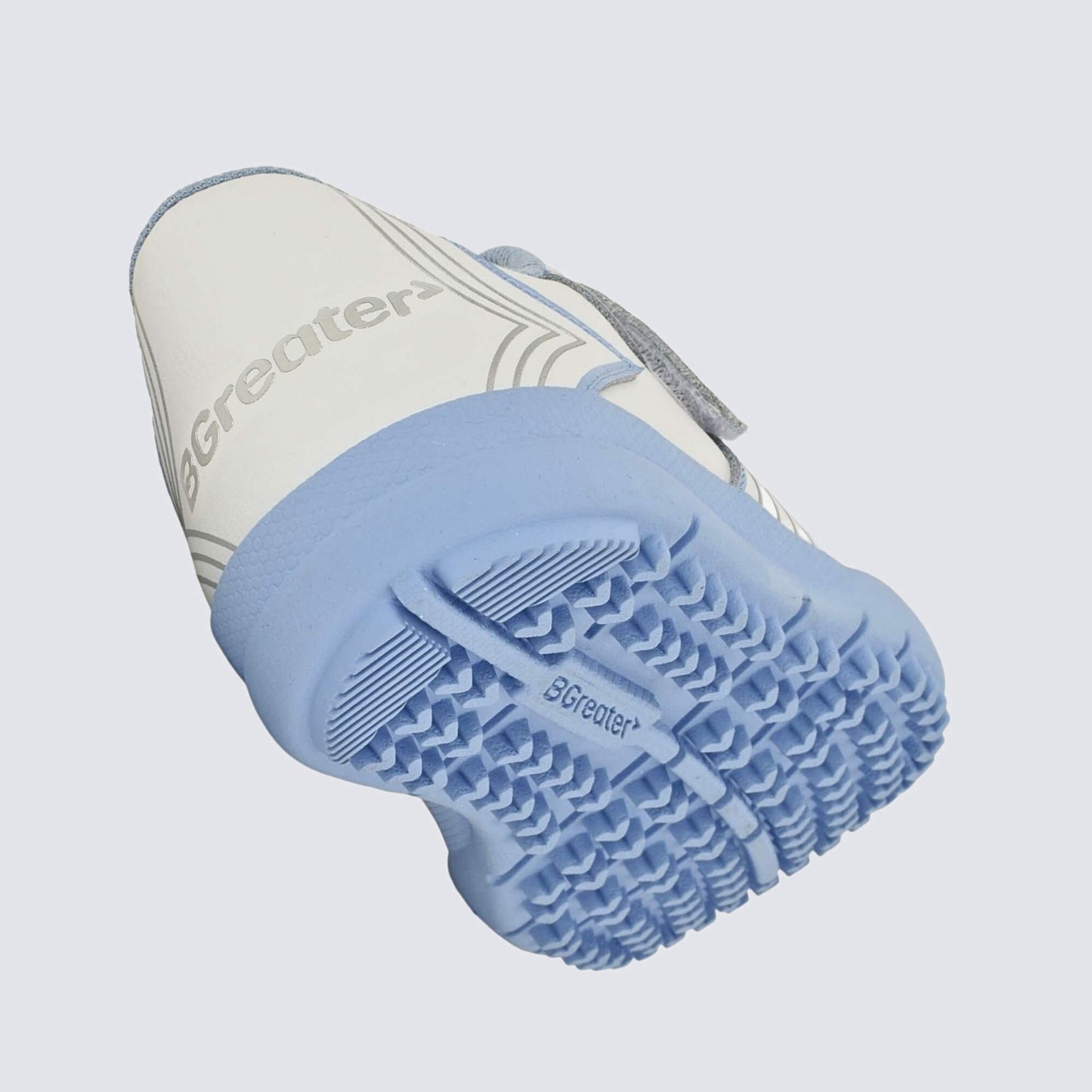 Kids Astro Turf Trainer in White Blue - floating