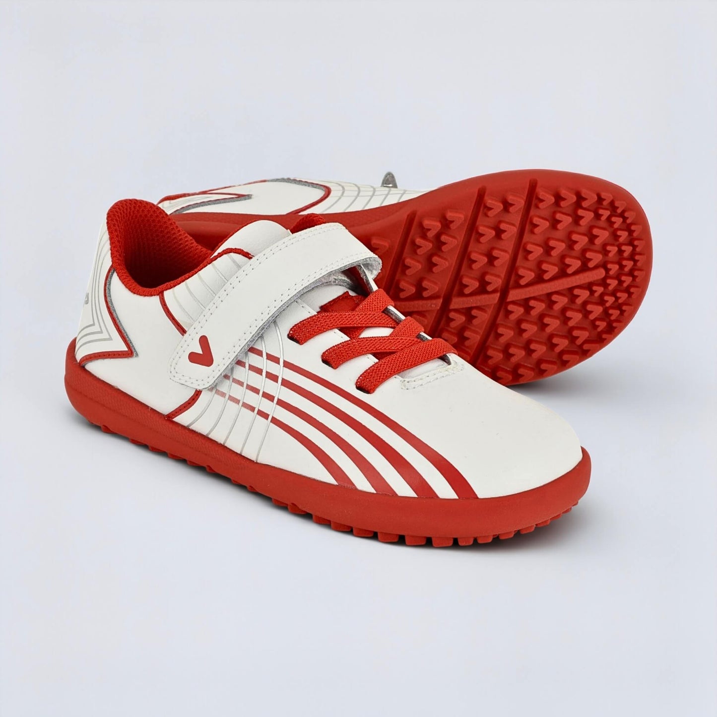 Kids Astro Turf Trainer in White Red - pair with sole