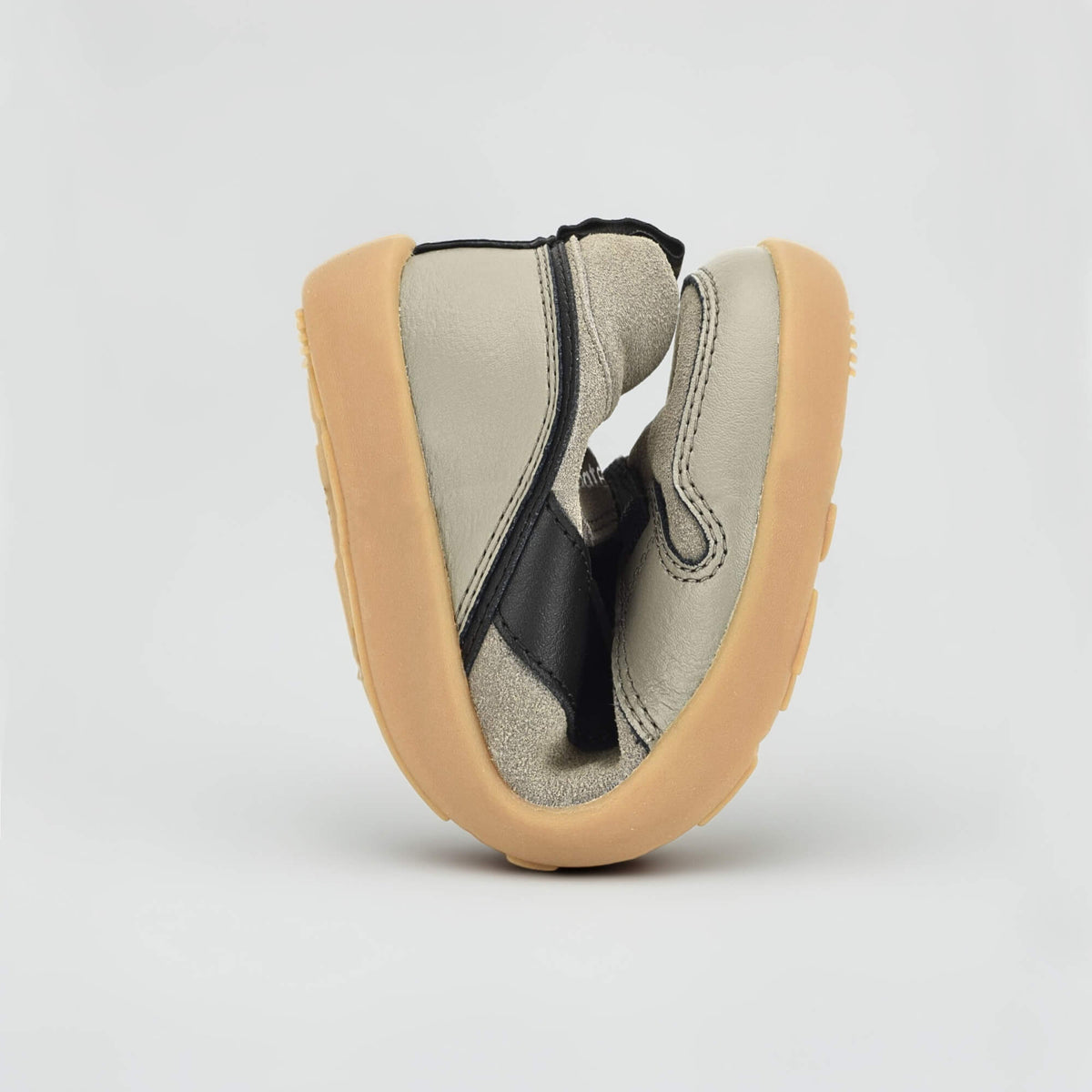 Cooper Brown Suede Trainer - flexed
