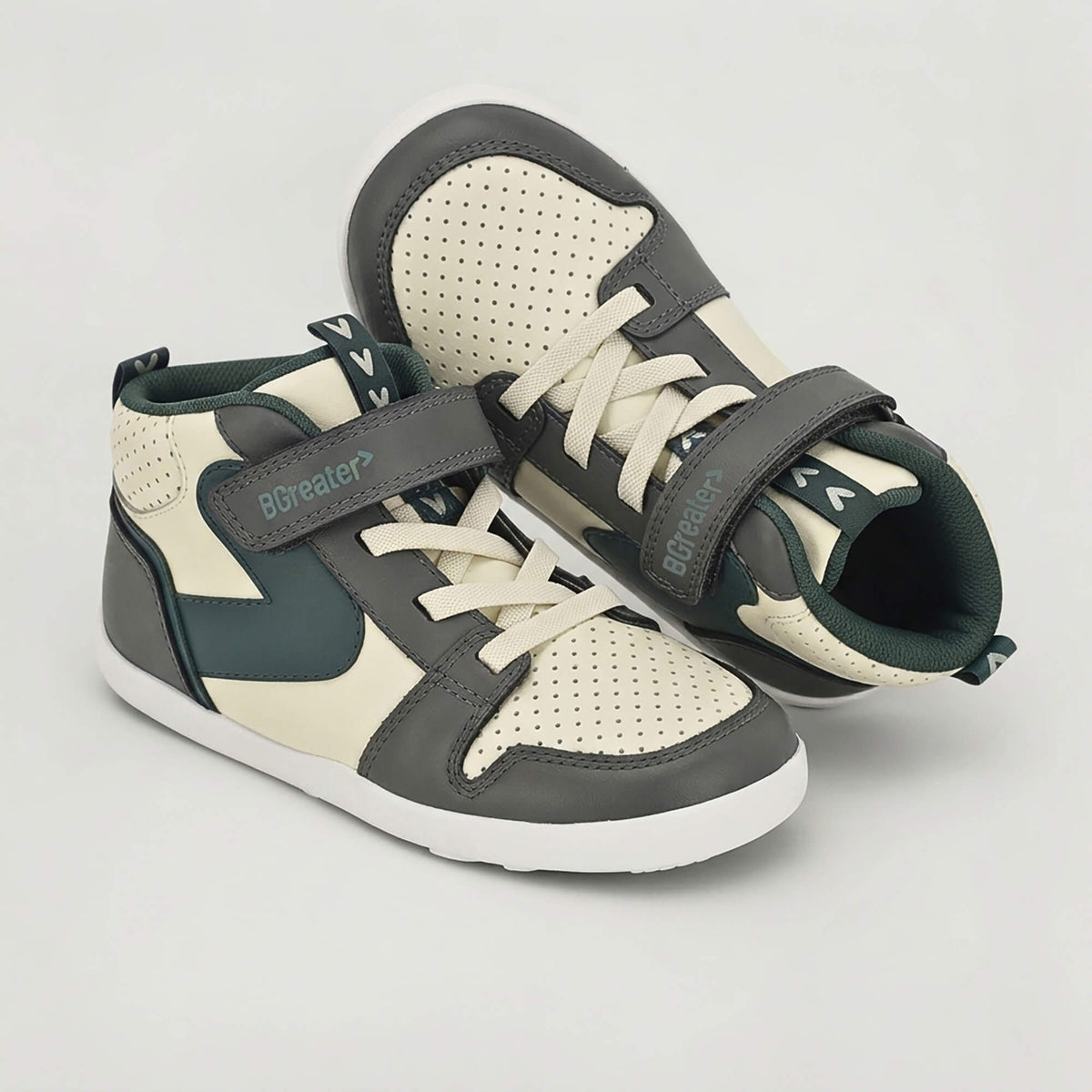 Cooper Grey Green Trainer - benefits