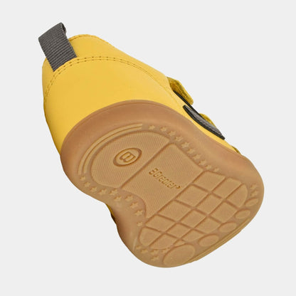 Ochre barefoot toddler trainer - floating