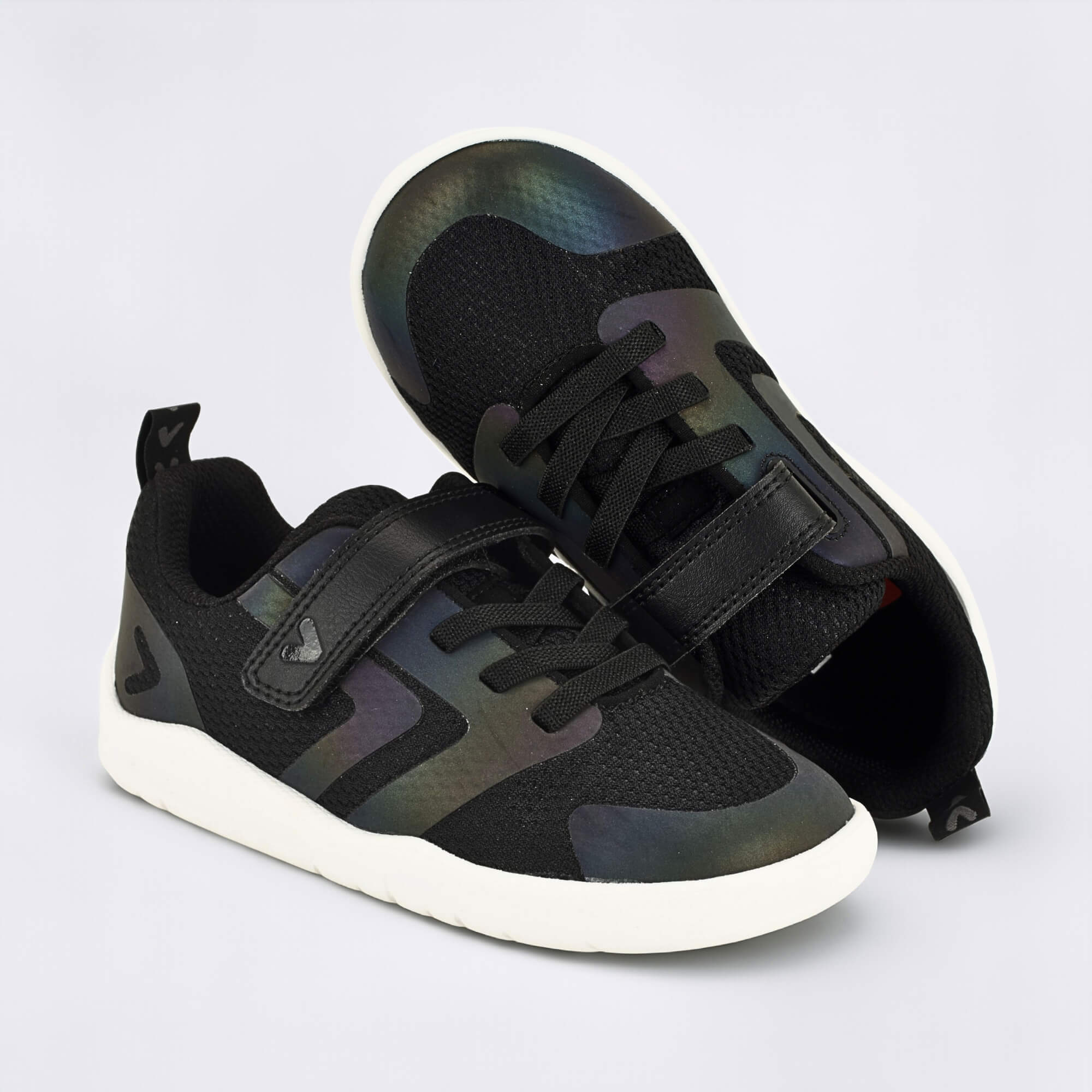 Black Iridescent barefoot kids trainer - benefits