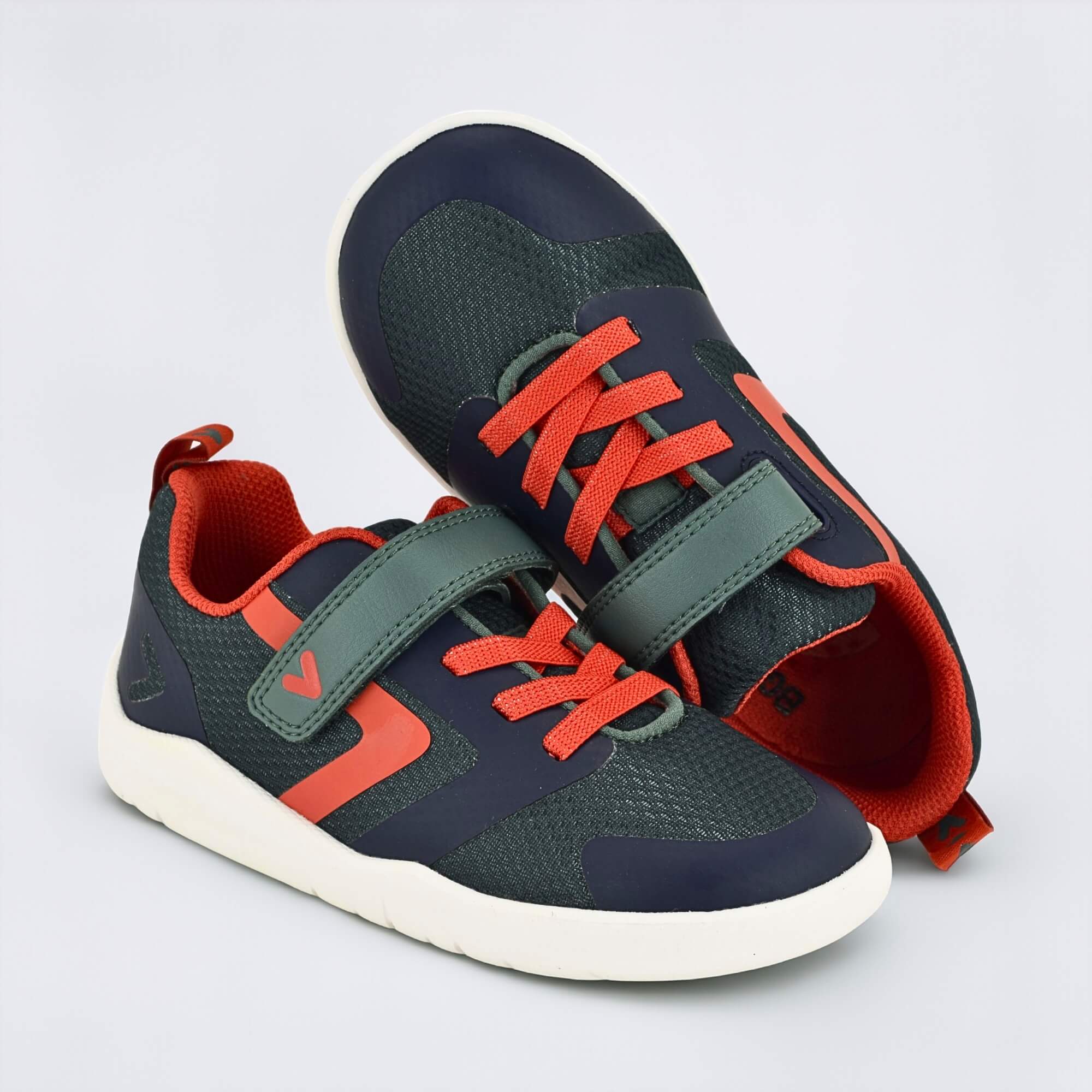 Green Navy barefoot kids trainer - benefits