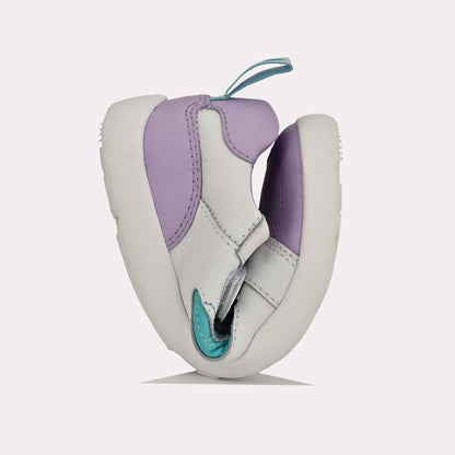 Kids Lilac White Barefoot Trainer - flexed