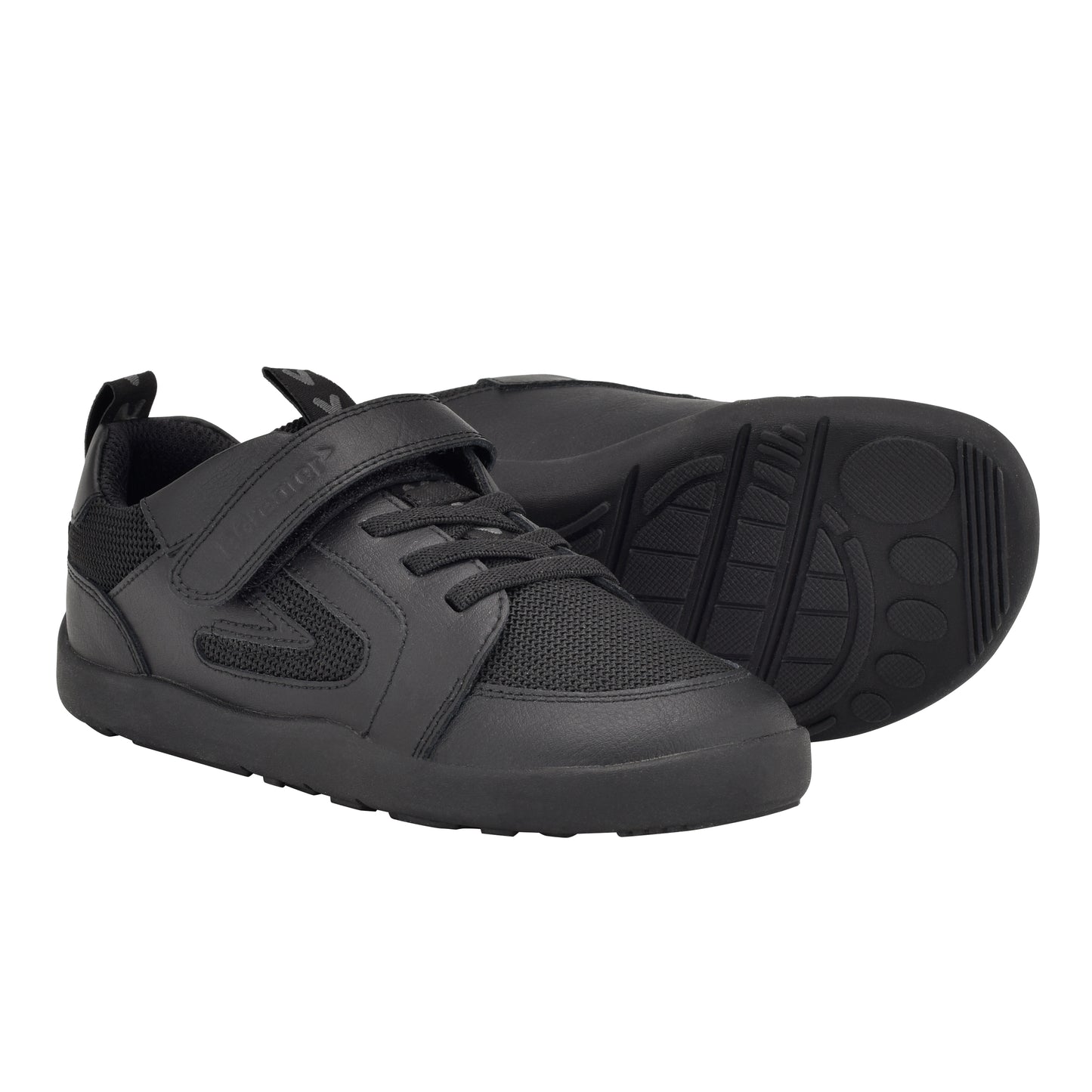 Levison Trainer - All Black