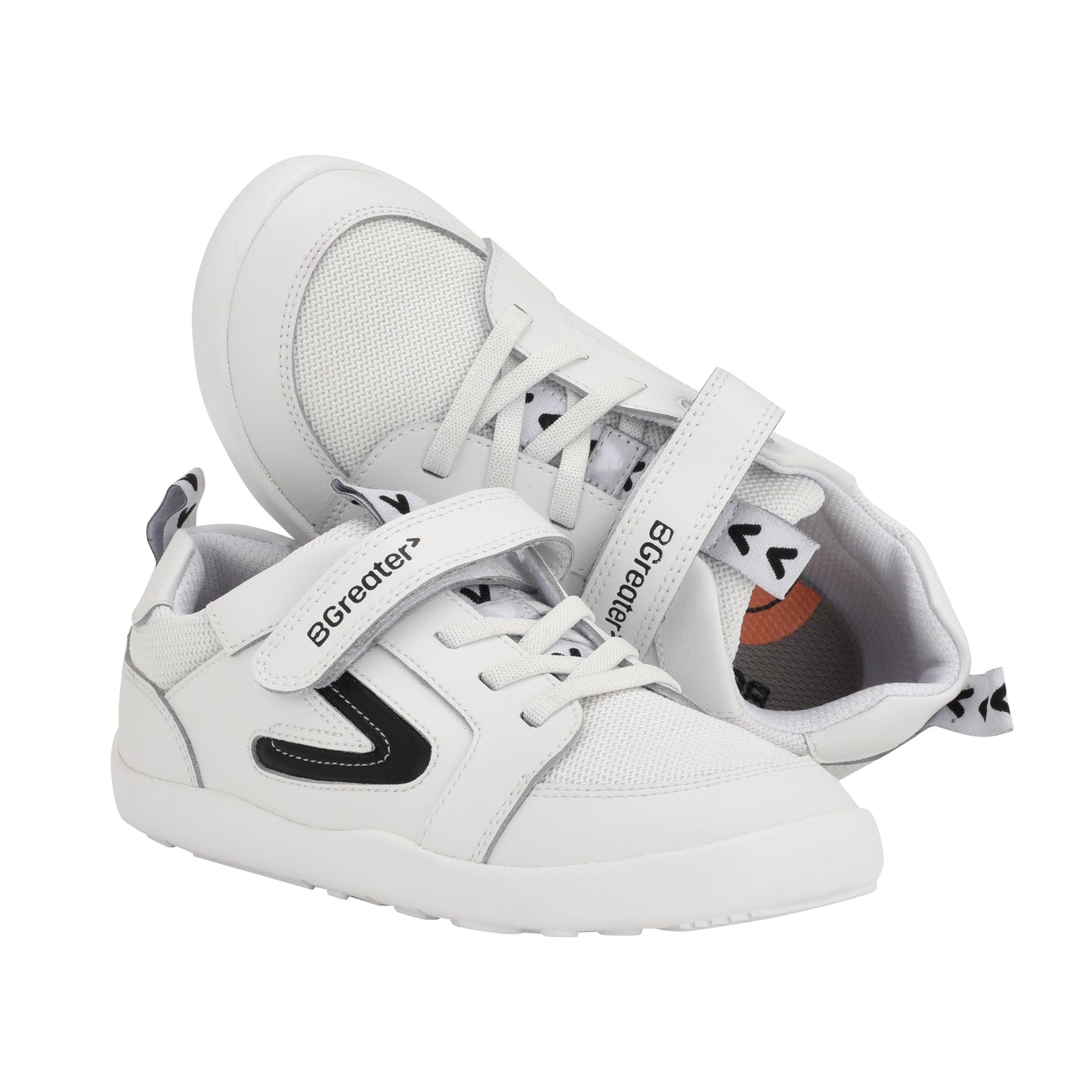 Levison Trainer - White and black