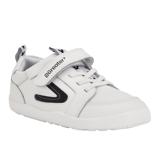 Levison Trainer - White and black