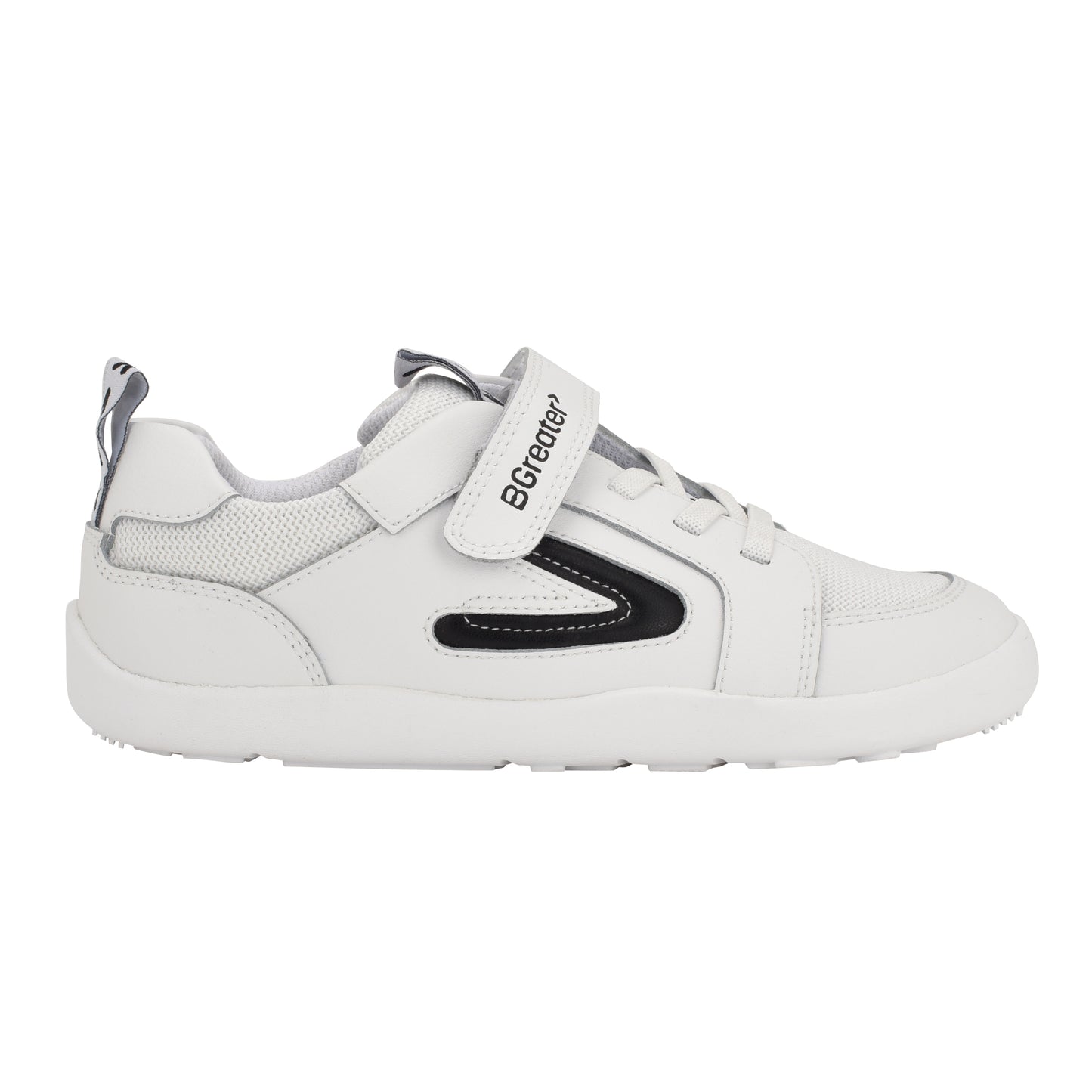 Levison Trainer - White and black